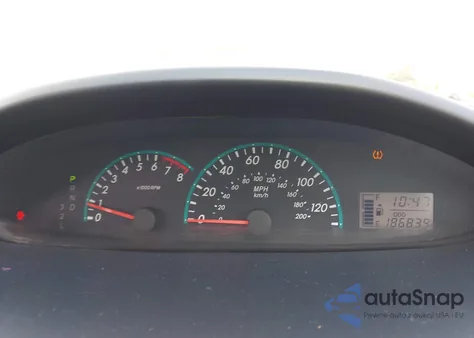 2010 Toyota Yaris из США, поврежденный, VIN JTDBT4K31A4079171